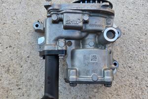 Pompa Olio Originale VW / Audi 2.0 - 04L145208H