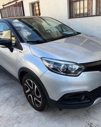 Renault Captur dCi 90 CV EDC Hypnotic Leggere annu