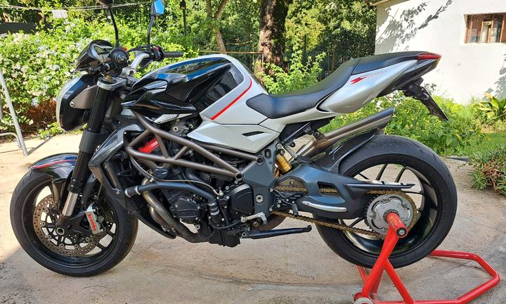MV Agusta Brutale 1090 - 2011