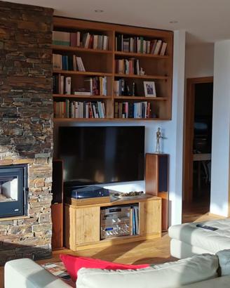 librerie pensile e porta tv in rovere nodato