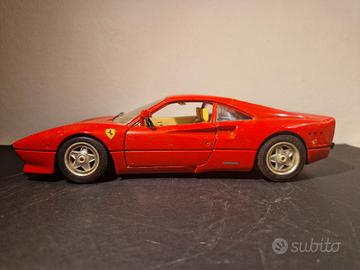 Modellino Ferrari GTO 1984 Burago 1/18