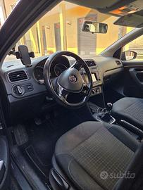 VOLKSWAGEN - Polo 1.2 TSI Comfortline