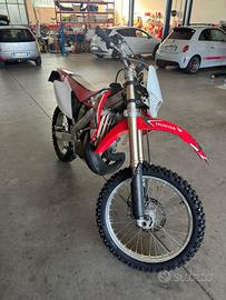 Honda cre 250 2t
