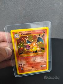 Carta Pokemon Charizard Holo 