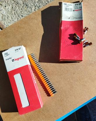 TUBETTI Terminali da 4 e 10 mmq. Legrand.