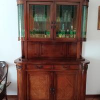 antiquariato credenza