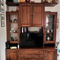 Mobile parete attrezzata in noce nazionale