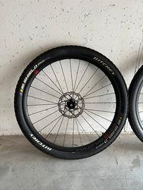 Ruote complete gravel Fulcrum Rapid Red 900