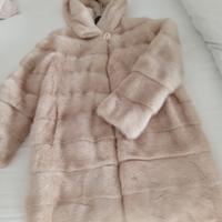 pelliccia di visone con cappuccio 