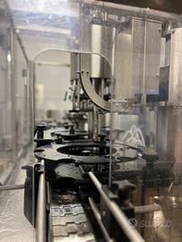 Imbottigliatrice automatica 6-6-1 tappo corona