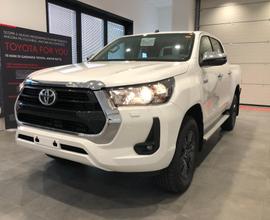 TOYOTA Hilux 2.4 D-4D 4WD 4 porte Double Cab Lou