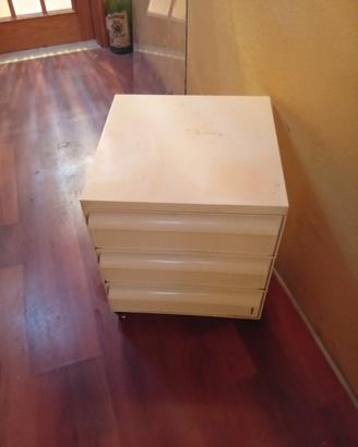 cassettiera comodino Kartell rarissimo