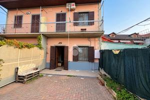 CASA SEMINDIPENDENTE A SAN MAURIZIO CANAVESE
