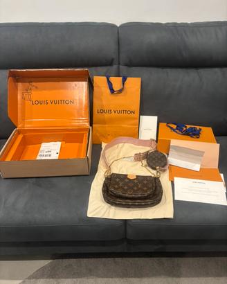 Multi Pochette Accessoires Louis Vuitton