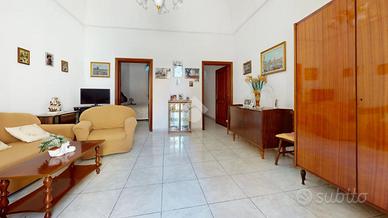 CASA INDIPENDENTE A FRANCAVILLA FONTANA