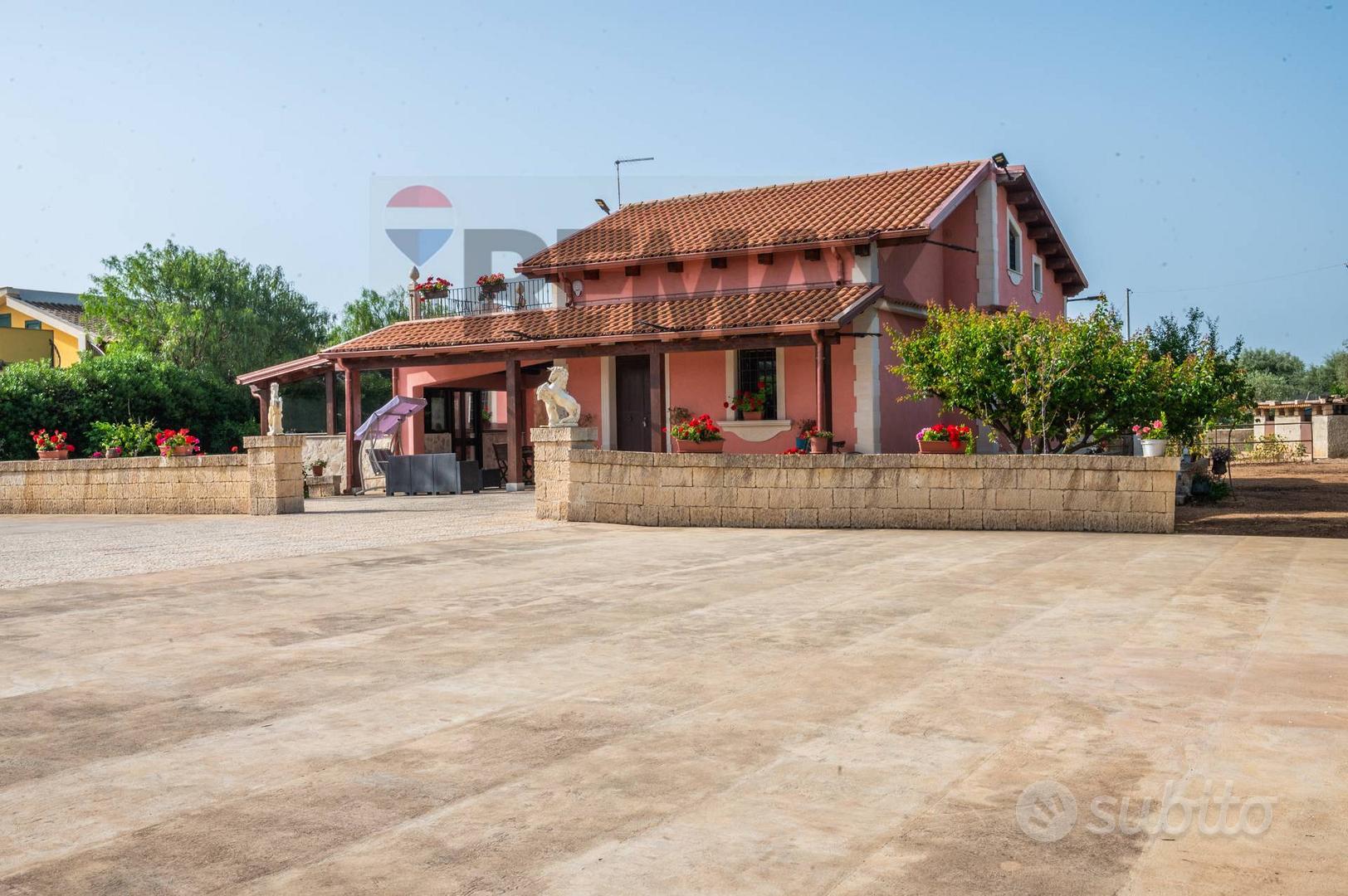 Villa singola - Avola - Vista 3