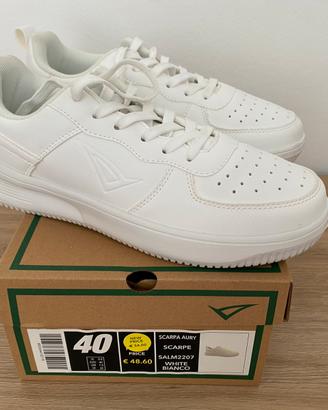 Scarpe ginnastica