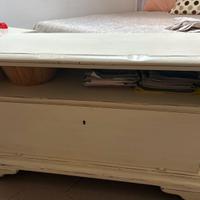 Cassapanca in legno massello