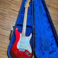 TRATTABILE Fender Stratocaster Custom