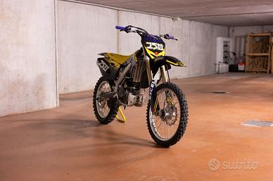 SUZUKI RMZ 250