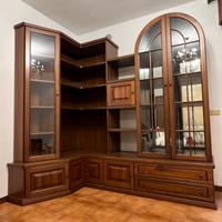 Mobile soggiorno con vetrine ad angolo