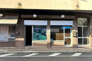 LOCALE COMMERCIALE IN CENTRO VILLA GUARDIA