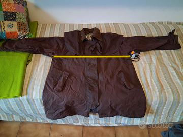 Elegante giacca cerata da outdoor