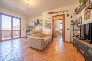 2 LOCALI A MONTEROTONDO