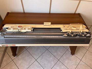 Macchina Brother kh-830 con doppi frontura kr1000