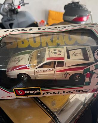 Ferrari Testarossa Bburago "Italia '90" 1:24