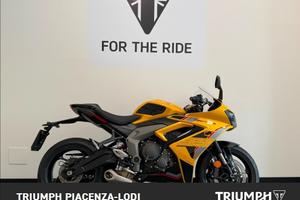 TRIUMPH Daytona 660