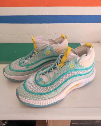 Nike Cosmic Unity 3 Joy, n. 44,5