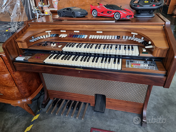 Organo farfisa partner