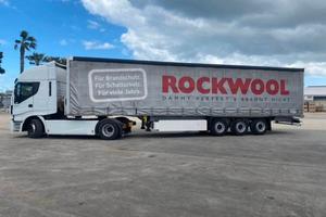 SEMIRIMORCHIO CENTINATO SCHMITZ SCS 24/L