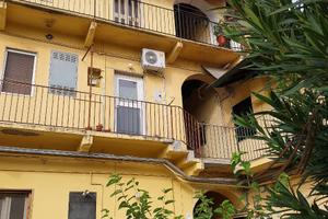 Bilocale ristrutturato in corte