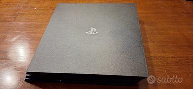 ps4 pro usata 