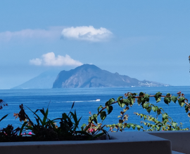 Casa con terrazza panoramic sulla spiaggia, Lipari