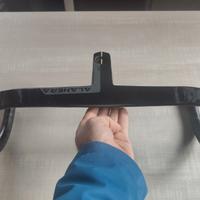 Ala nera manubrio carbonio 