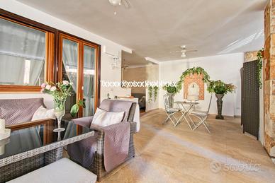 Vendita Elegante appartamento in Prati/Vaticano