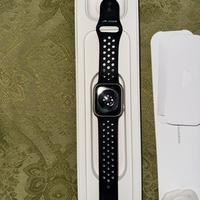 Apple Watch series 8 41mm 100% batteria