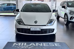 Renault Laguna Coupé 2.0 dCi 180CV 4Control