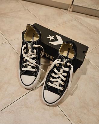 Converse all star nere