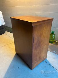 Macchina da cucire Singer anni 70 Vintage