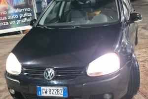 Golf V 1.9 105cv 5 marce