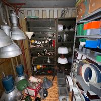 Modernariato industriale lampade lettere