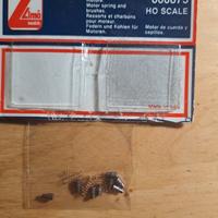 Lima 4 coppie di spazzole e molle per motore G