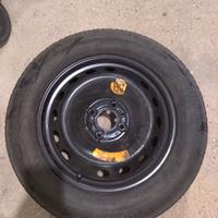 Ruotino di scorta 4 fori con cric