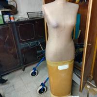 Manichino per sarta
