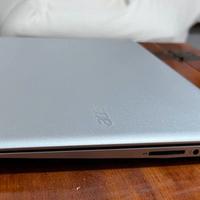 Elegante Acer Swift3 - Design Premium tipo macbook