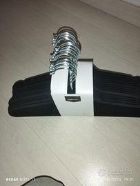 30 appendini per abiti/pantaloni Nuovi mai usati